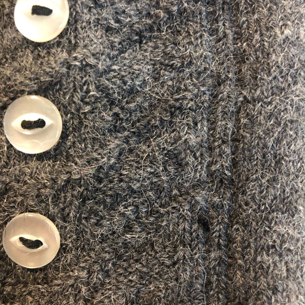 Grey Alpaca Leaves Thigh High Socks - Picture 10 of 11